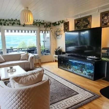 Flora Apartman *
