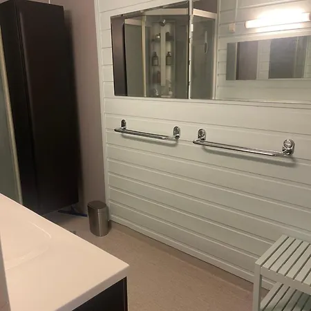 Apartman Flora *